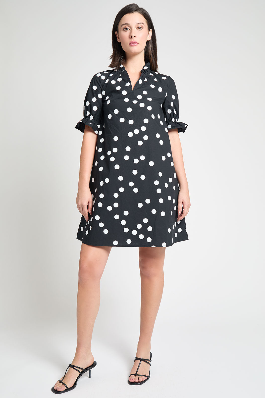 Modern Fit Ruffle Detail Cotton Poplin Shift Dress, Black/White | Ming Wang